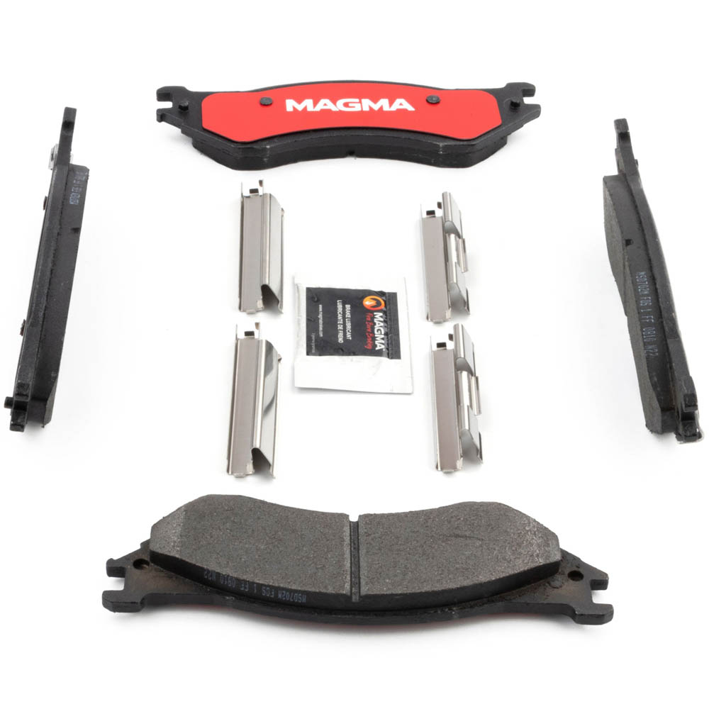 2000 Ford Expedition Brake Pad Set