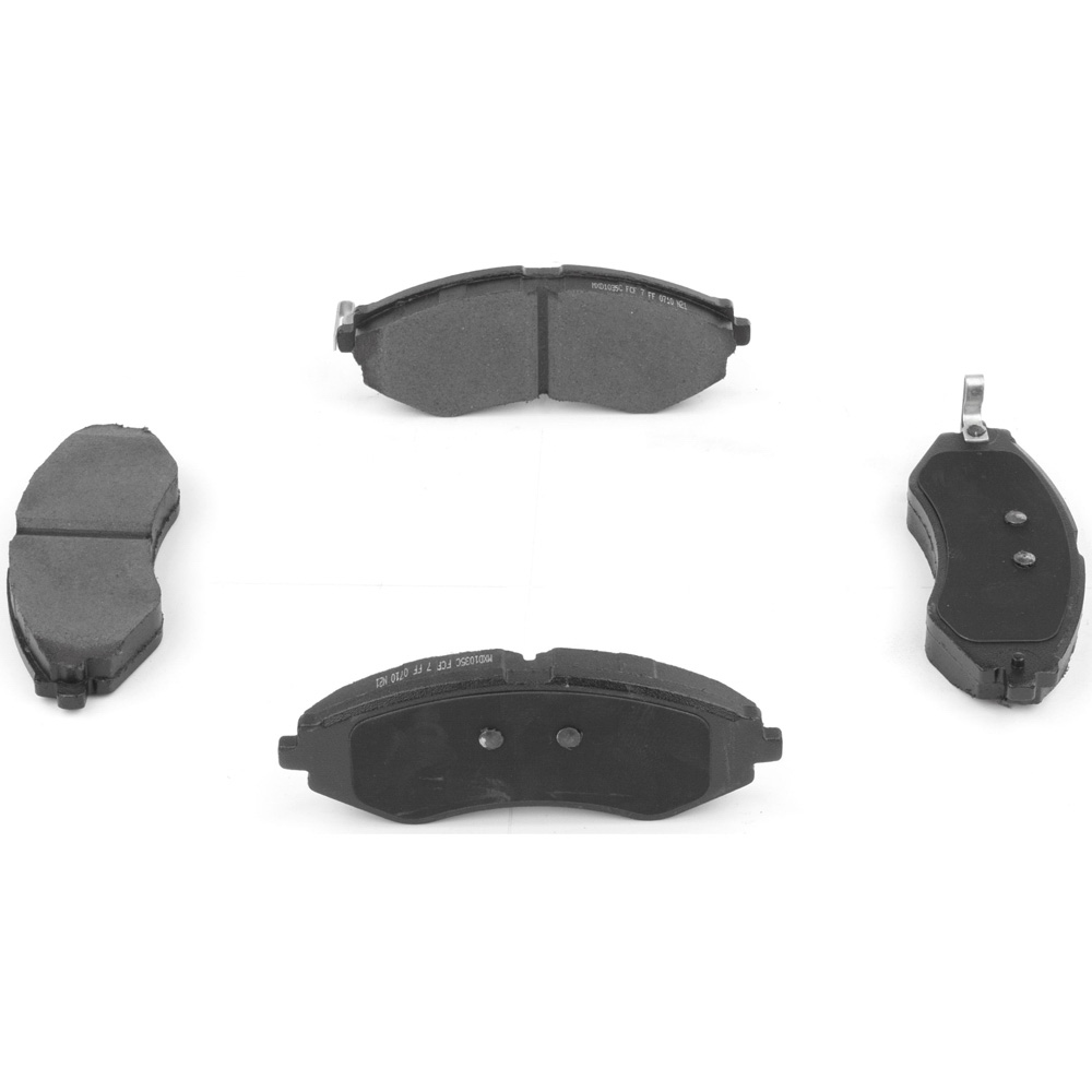 2005 Suzuki Forenza Brake Pad Set