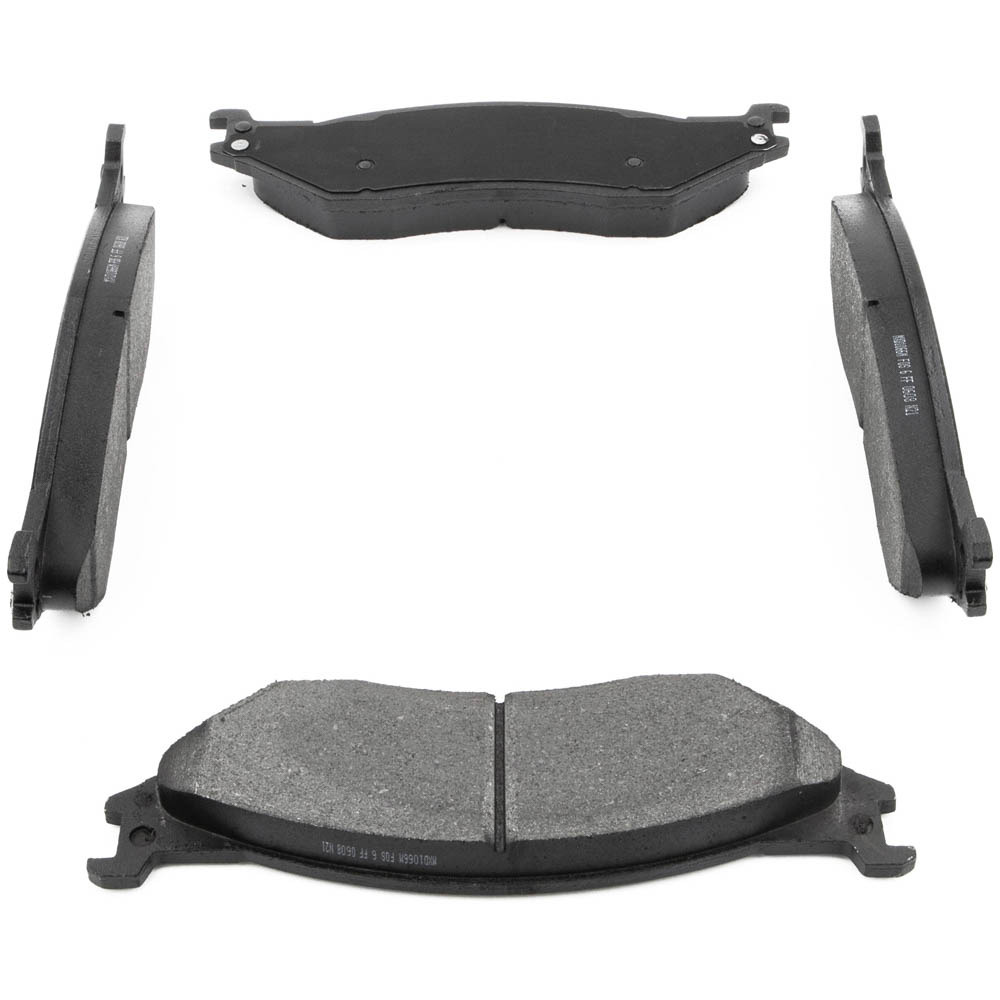 2009 Ford LCF Brake Pad Set