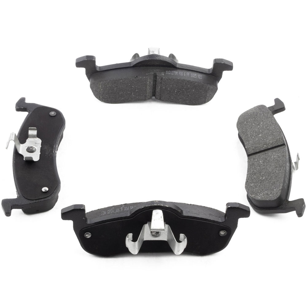 2013 Ford Expedition Brake Pad Set