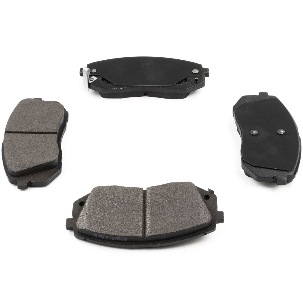 2007 Kia Rondo Brake Pad Set