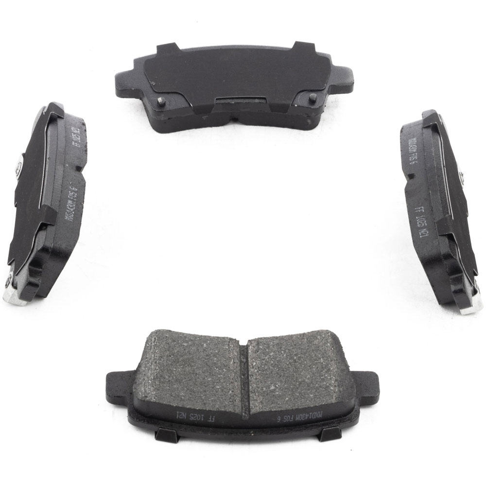 2017 Cadillac XTS Brake Pad Set