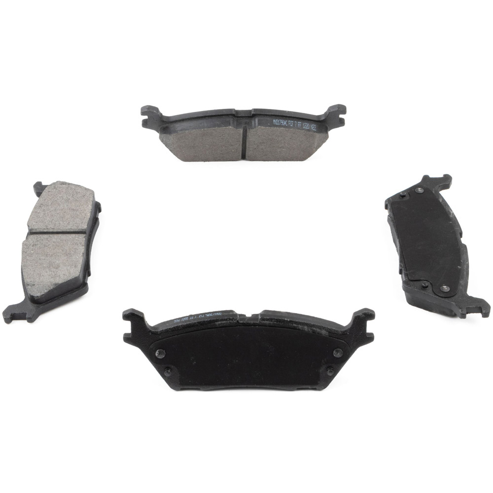 2021 Ford Expedition Brake Pad Set