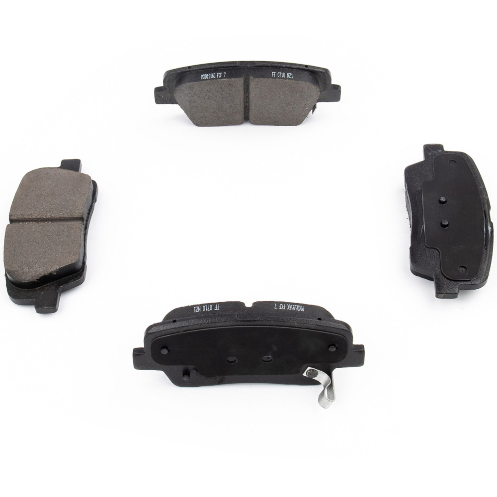 2017 Hyundai Santa Fe Brake Pad Set