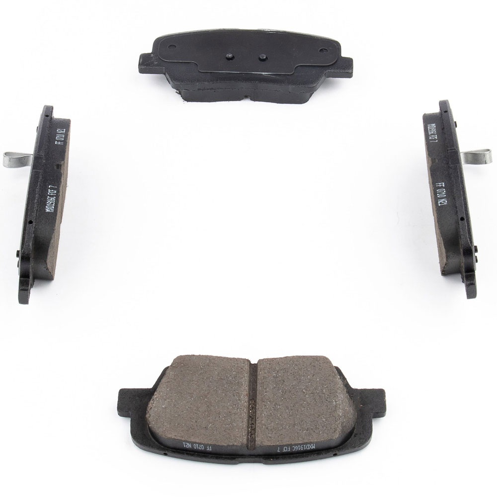 2017 Hyundai Santa Fe Brake Pad Set