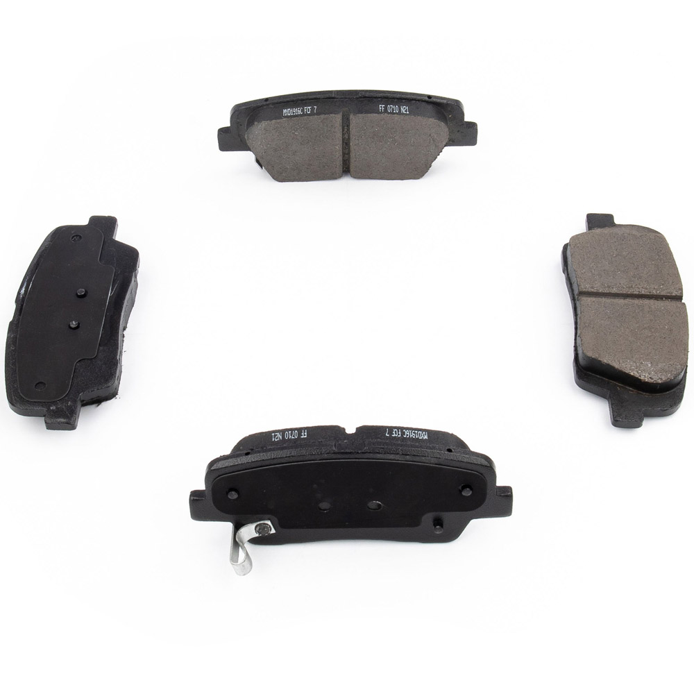 2017 Hyundai Santa Fe Brake Pad Set