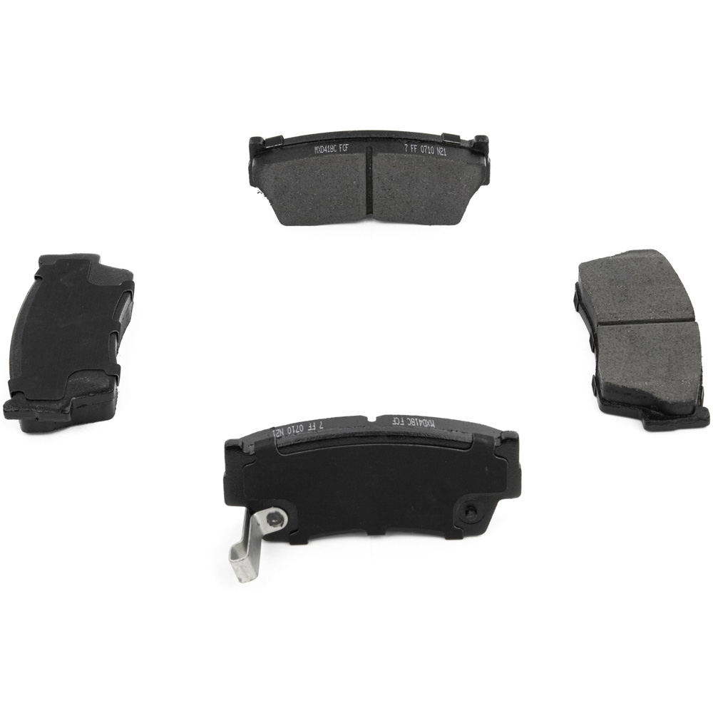 1998 Chevrolet Tracker Brake Pad Set