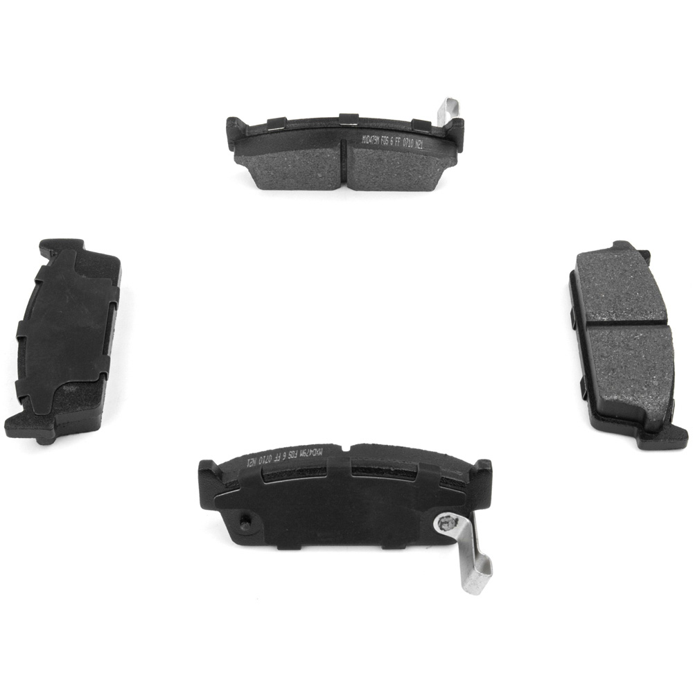 1992 Infiniti M30 Brake Pad Set