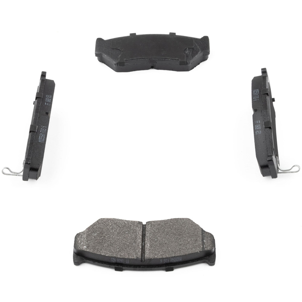 2000 Chevrolet Tracker Brake Pad Set