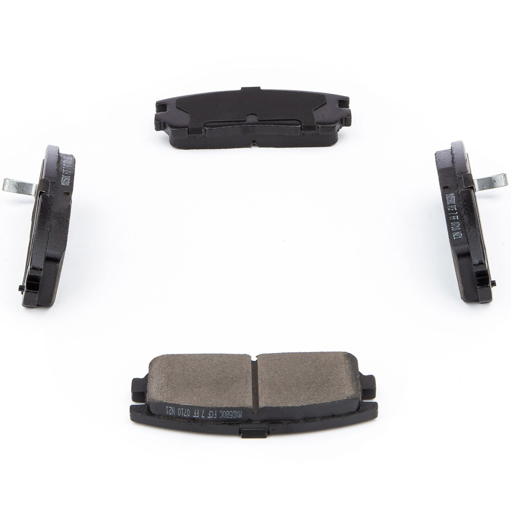 2000 Isuzu Trooper Brake Pad Set