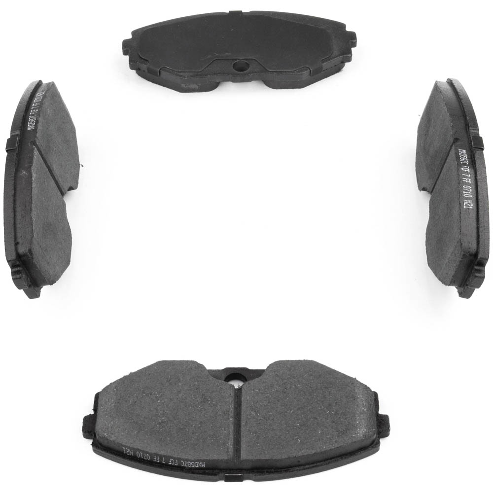 1995 Infiniti J30 Brake Pad Set