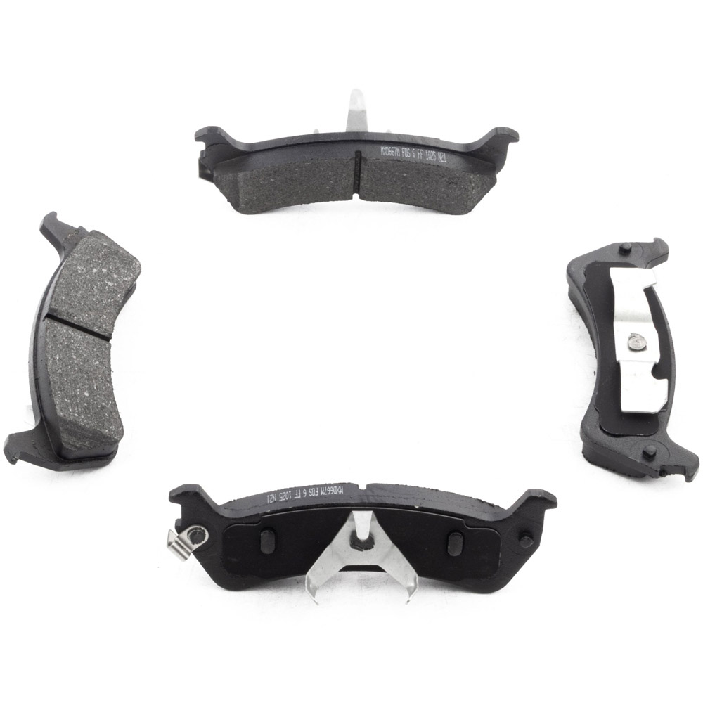 2000 Ford Explorer Brake Pad Set