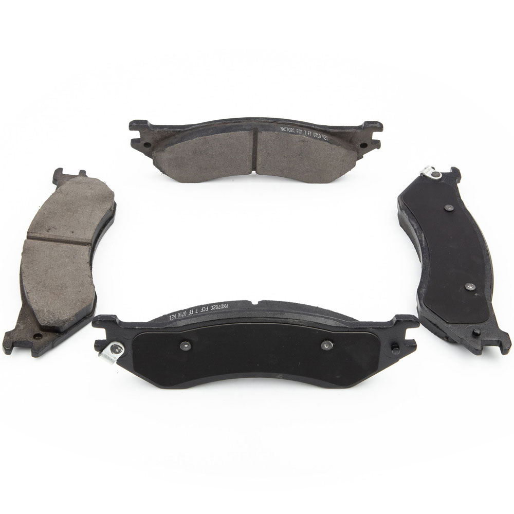 2000 Ford Expedition Brake Pad Set