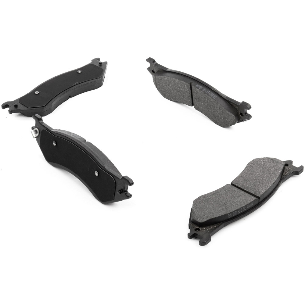 2000 Ford Expedition Brake Pad Set