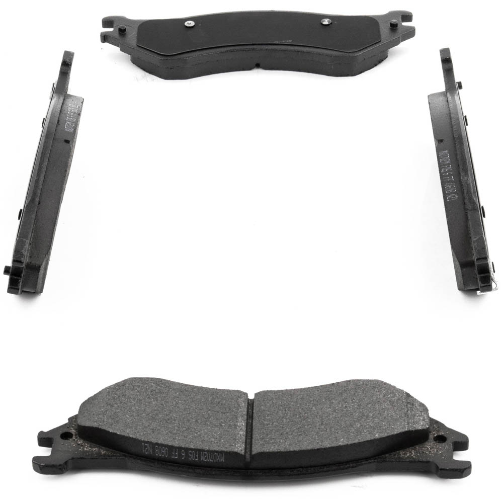 2000 Ford Expedition Brake Pad Set