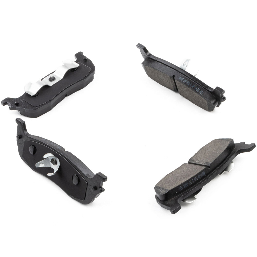 1998 Ford Expedition Brake Pad Set