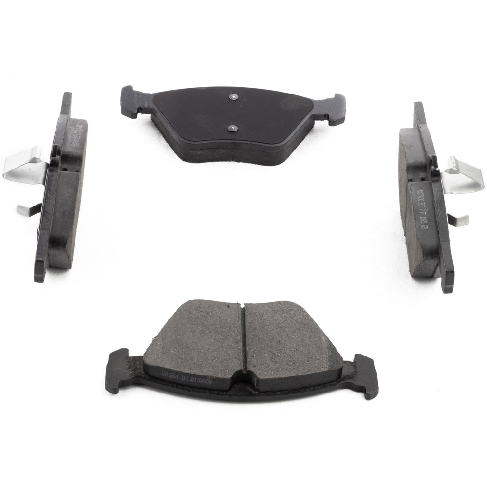 2007 Chrysler Crossfire Brake Pad Set