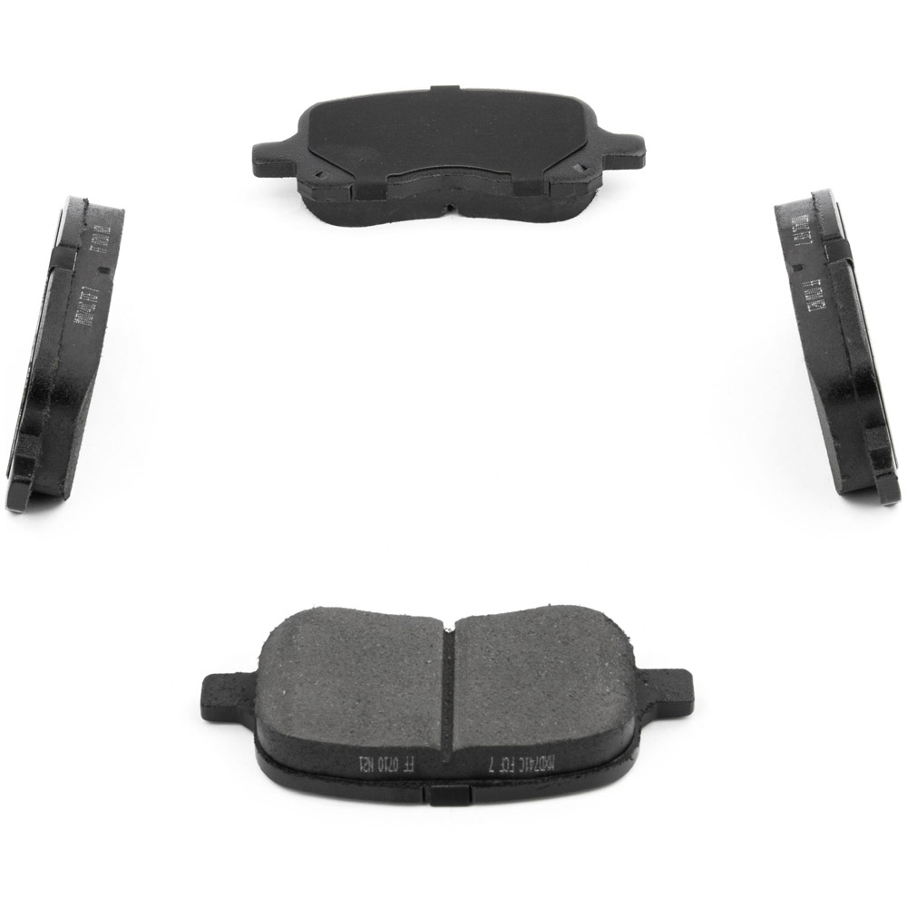 2000 Toyota Corolla Brake Pad Set