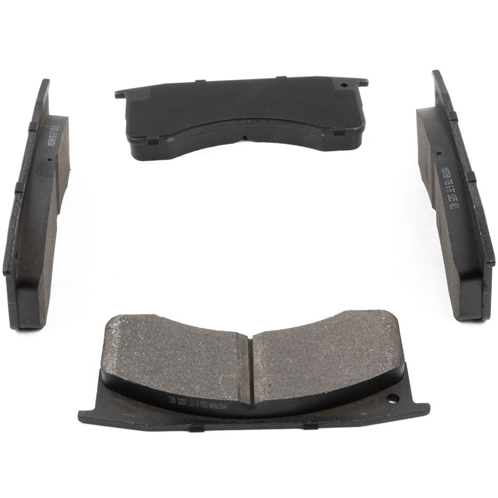 2000 Ford F-650 Brake Pad Set