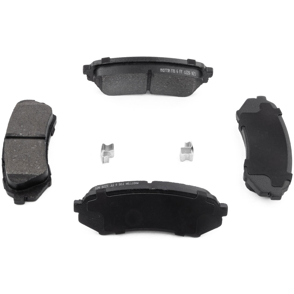 2000 Lexus LX470 Brake Pad Set