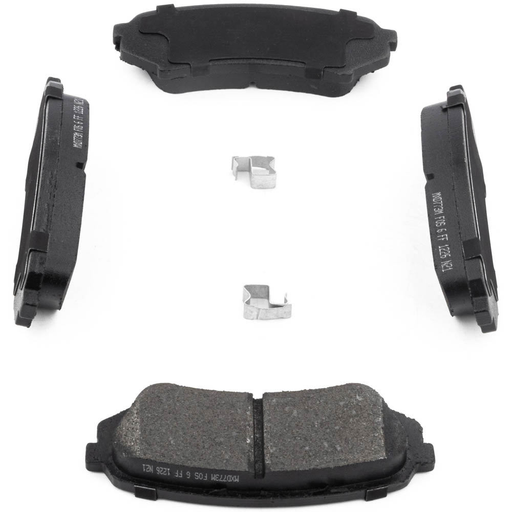 2000 Lexus LX470 Brake Pad Set