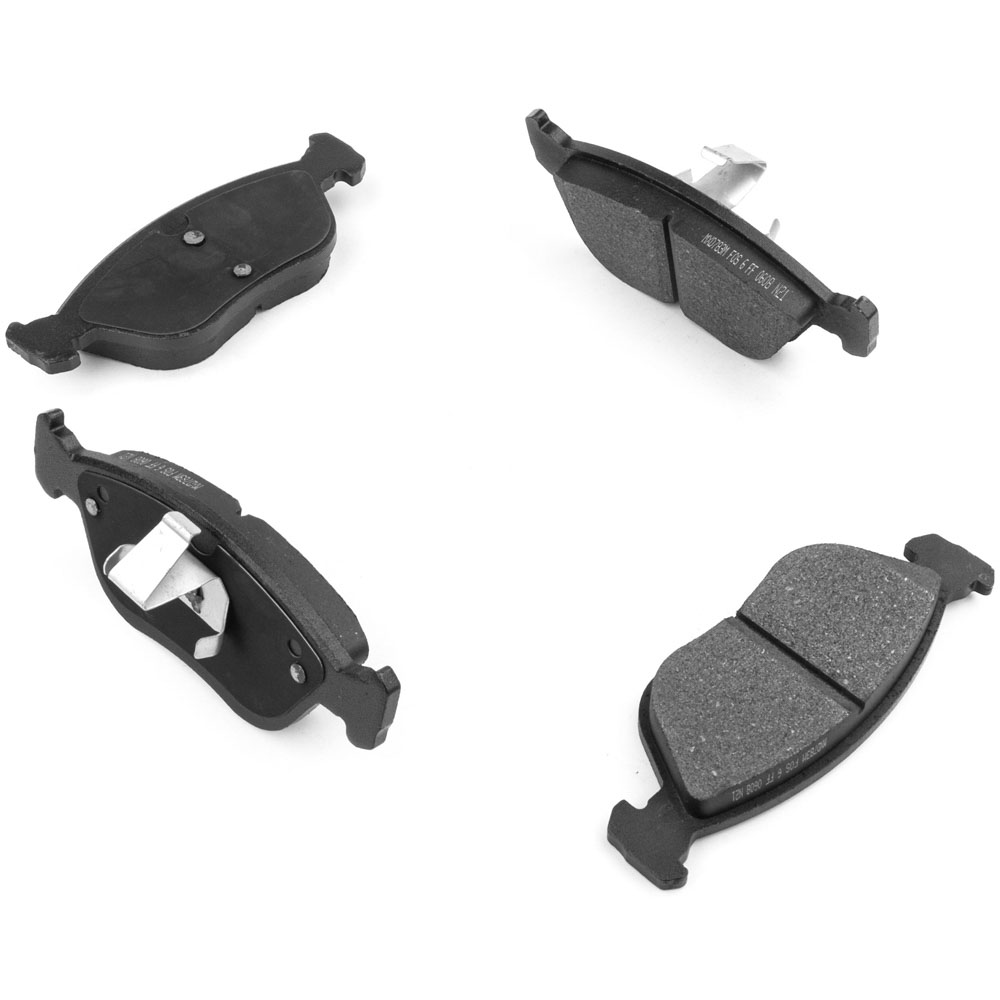2000 Volvo C70 Brake Pad Set
