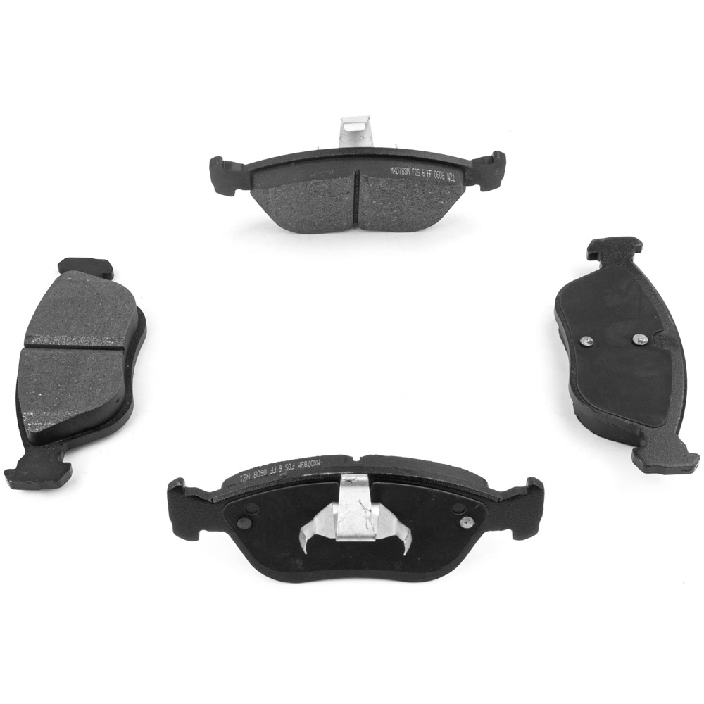 2000 Volvo C70 Brake Pad Set