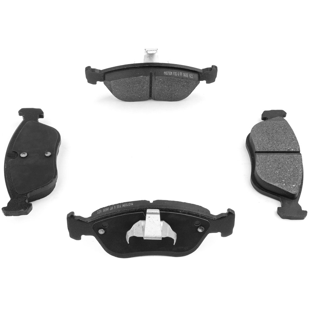 2000 Volvo C70 Brake Pad Set