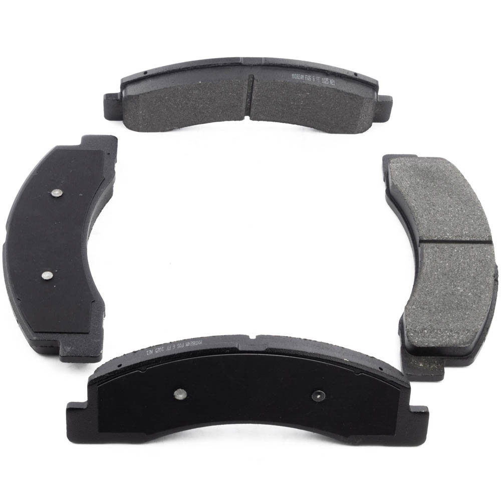 2000 Ford Excursion Brake Pad Set