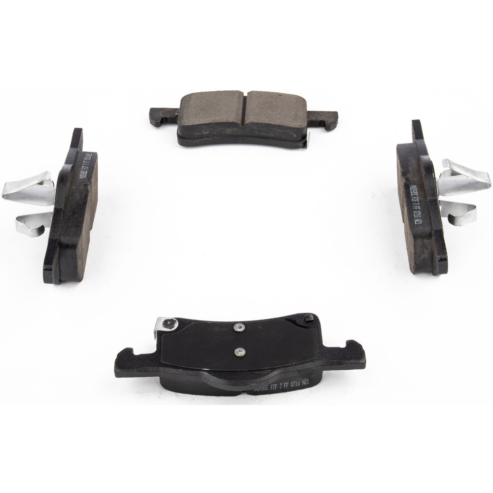 2004 Ford Expedition Brake Pad Set