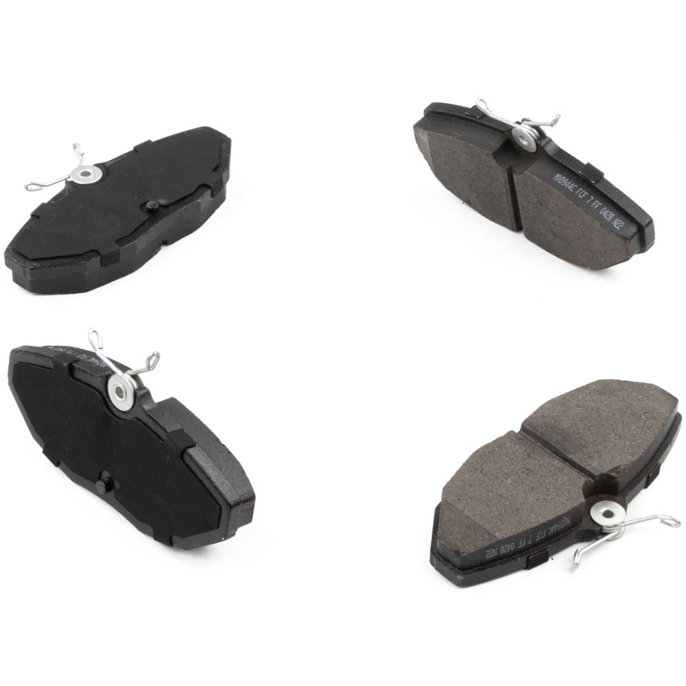 2004 Jaguar XJ8 Brake Pad Set