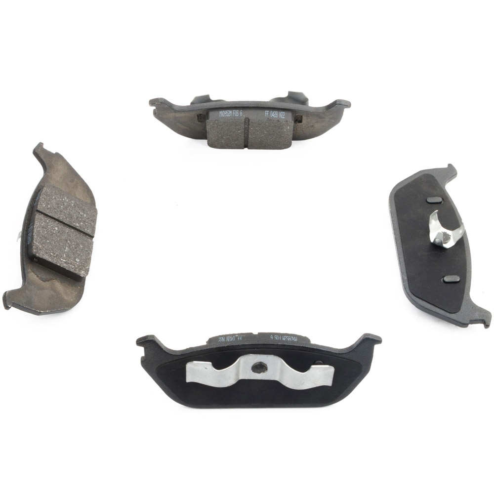2003 Lincoln Aviator Brake Pad Set
