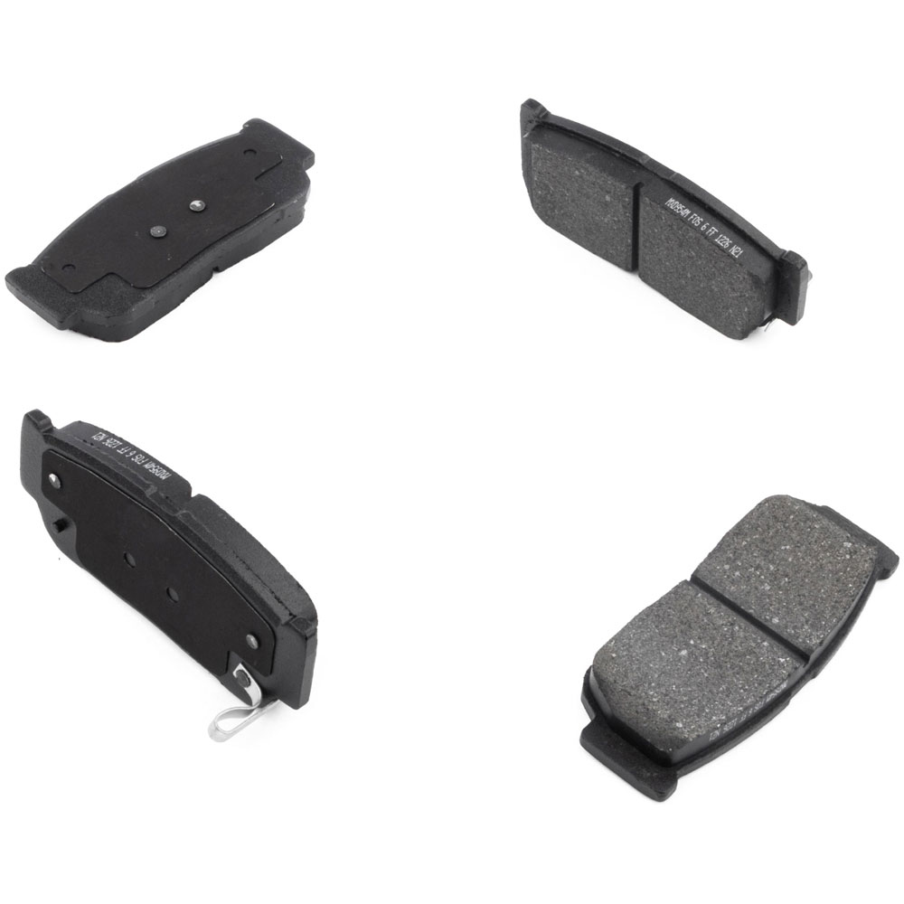 2003 Kia Sorento Brake Pad Set