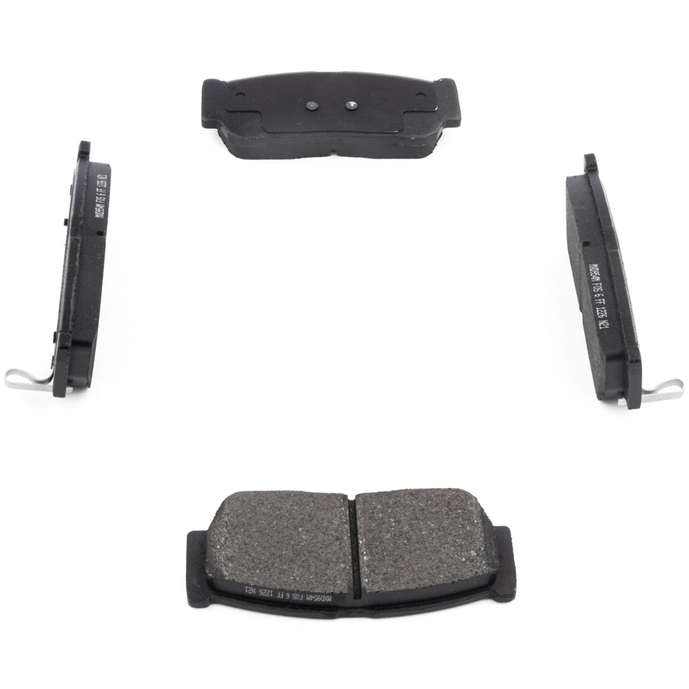 2003 Kia Sorento Brake Pad Set