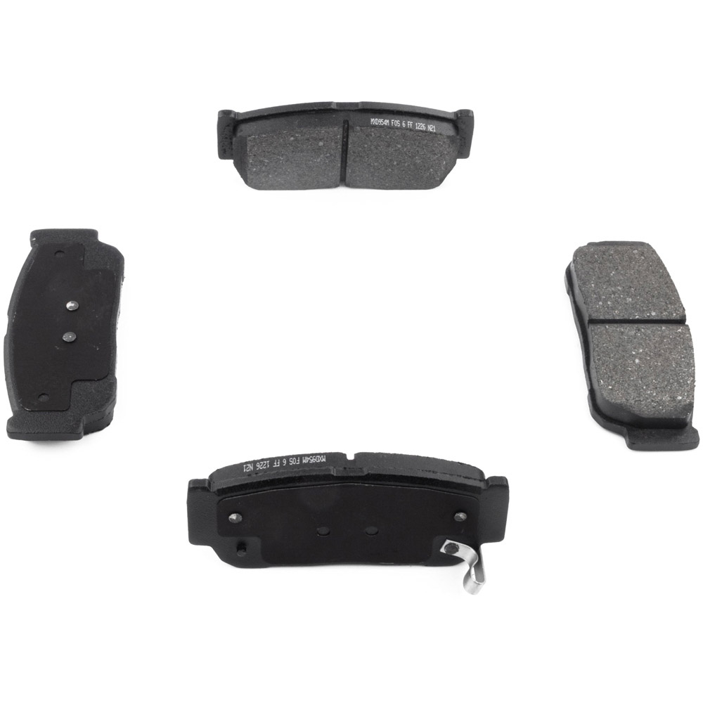 2003 Kia Sorento Brake Pad Set
