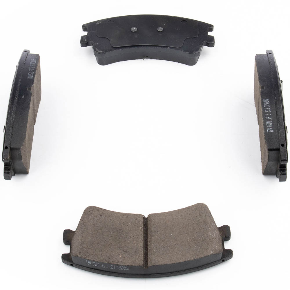 2005 Mazda 6 Brake Pad Set