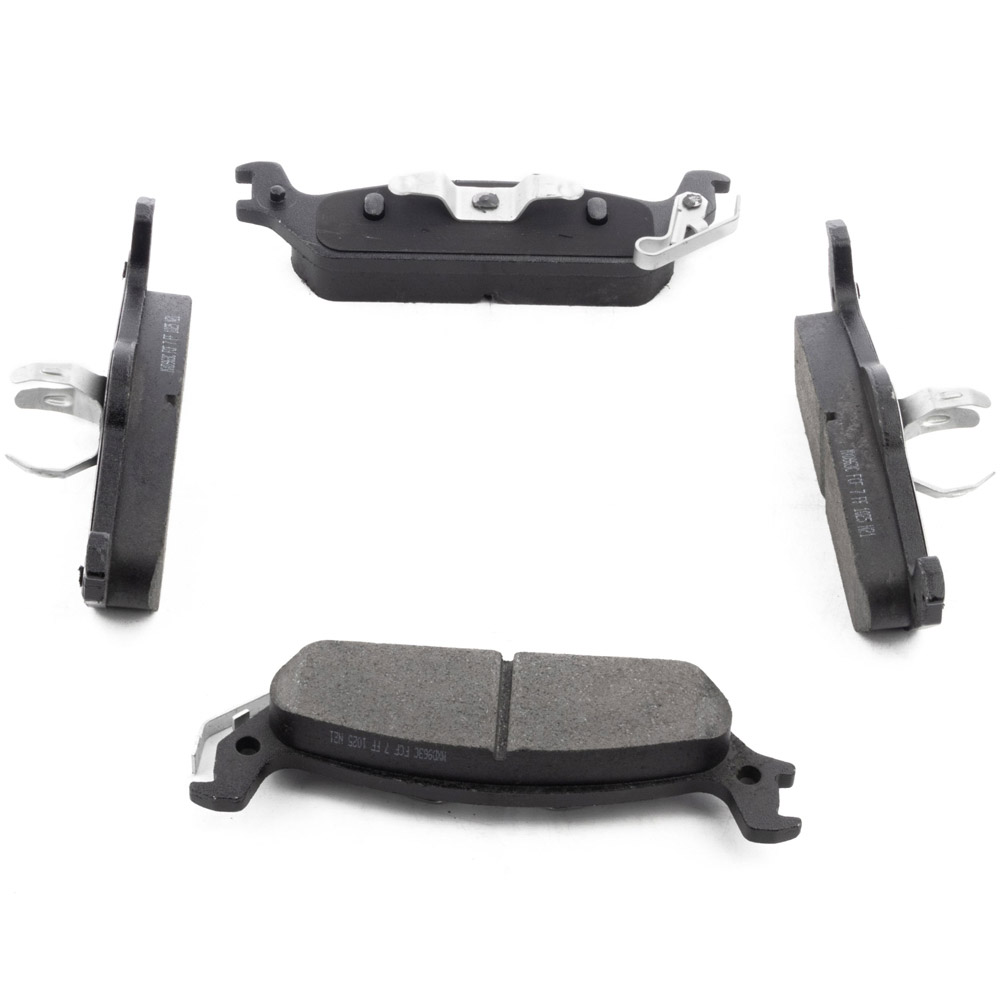 2004 Dodge Dakota Brake Pad Set