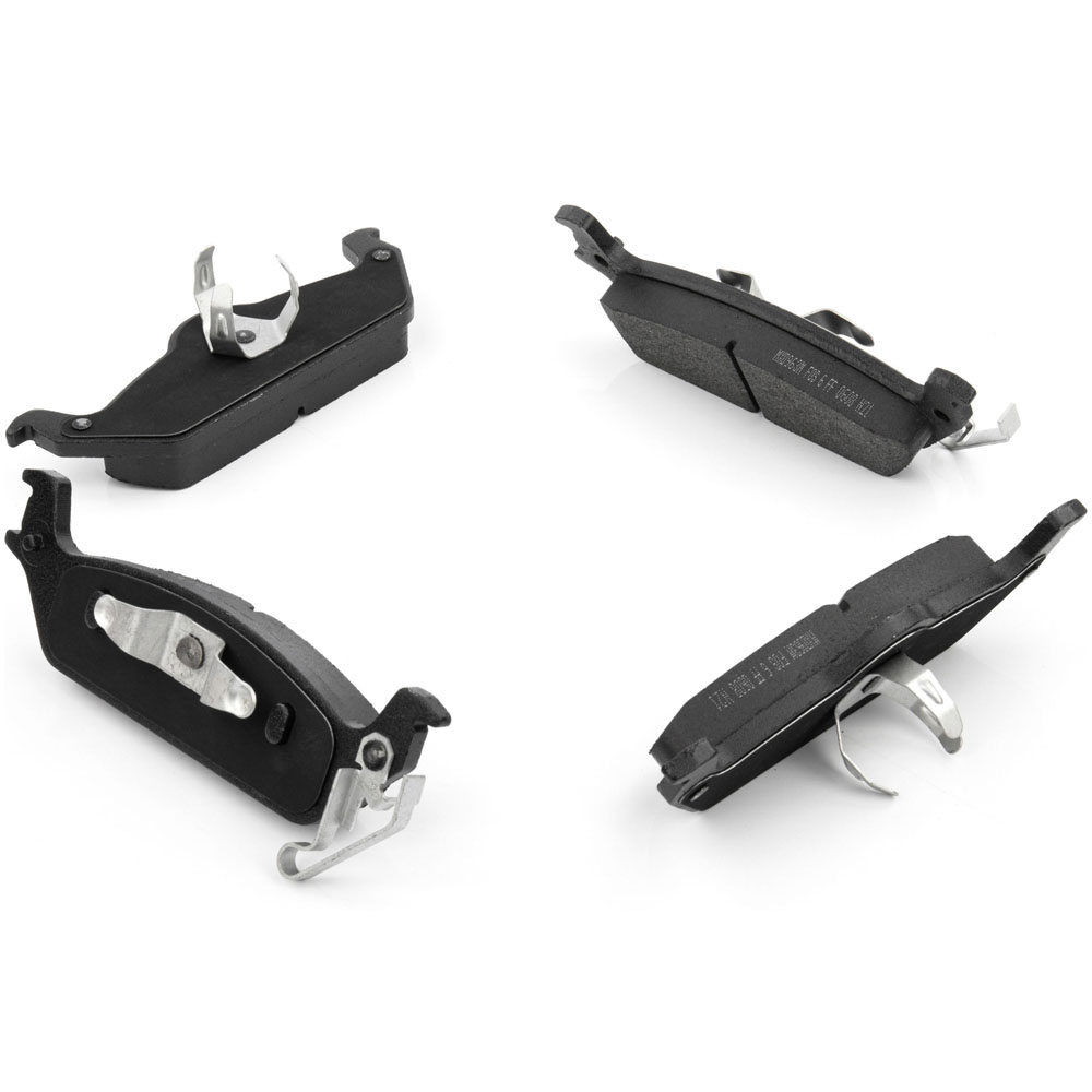 2004 Dodge Dakota Brake Pad Set