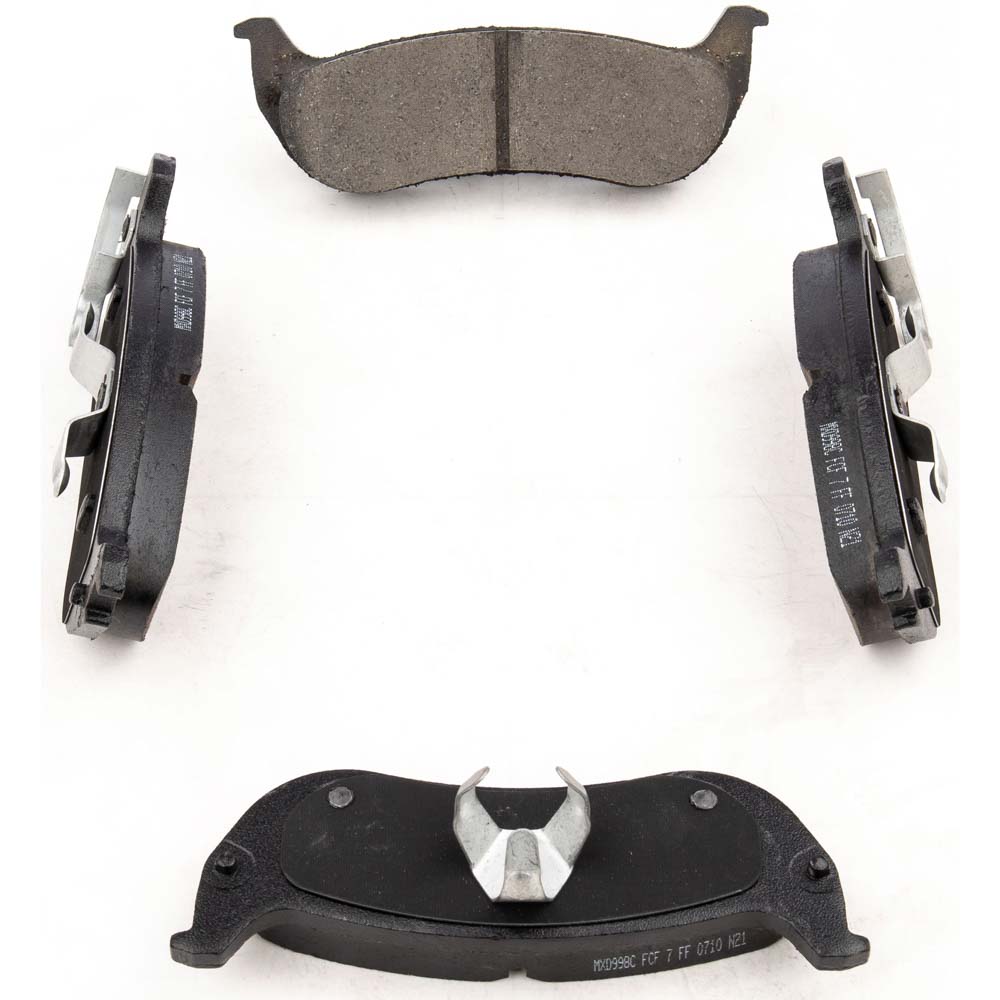 2007 Chrysler Pacifica Brake Pad Set