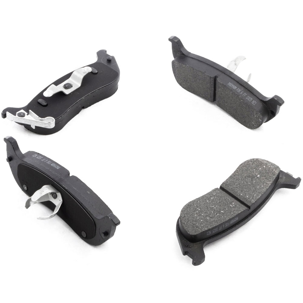 2007 Chrysler Pacifica Brake Pad Set