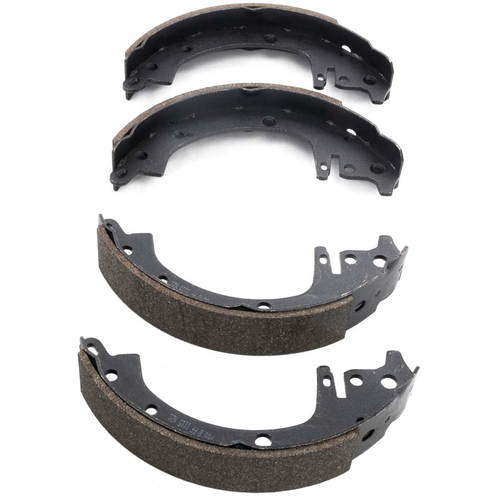 1982 Isuzu I-Mark Brake Shoe Set