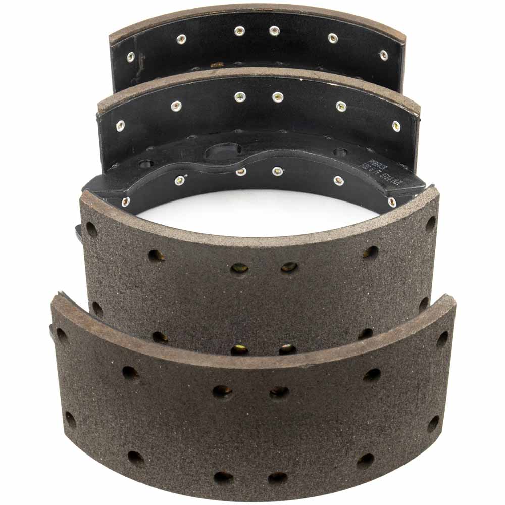 2004 Ud 2000 Brake Shoe Set