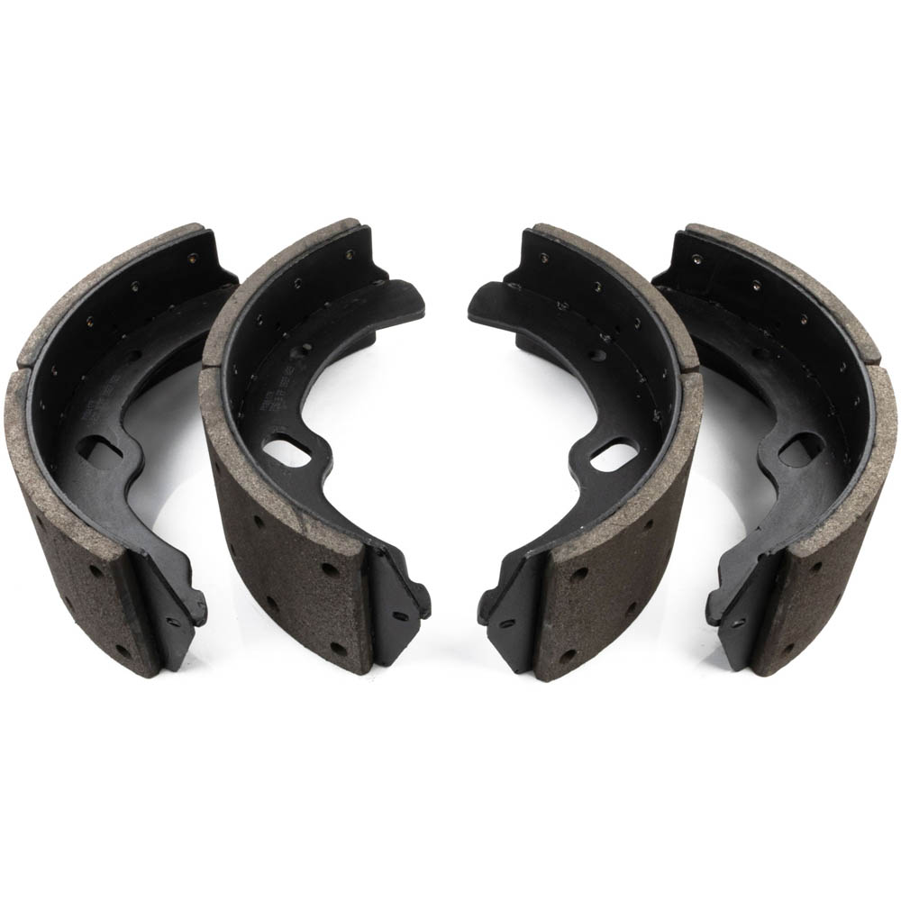 2004 Ud 2600 Brake Shoe Set
