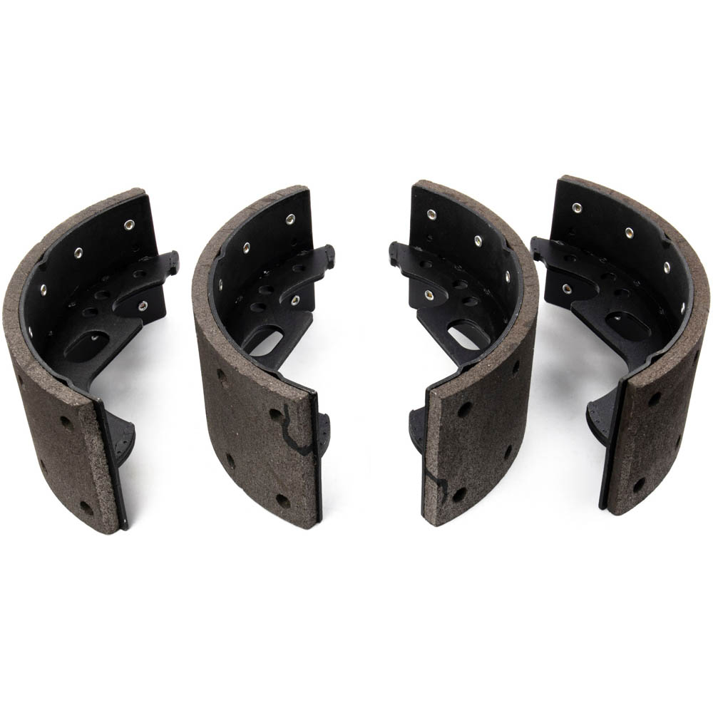 1994 Isuzu NRR Brake Shoe Set