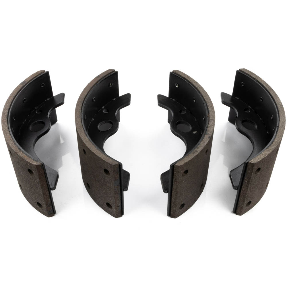 2003 Ud 1800CS Brake Shoe Set