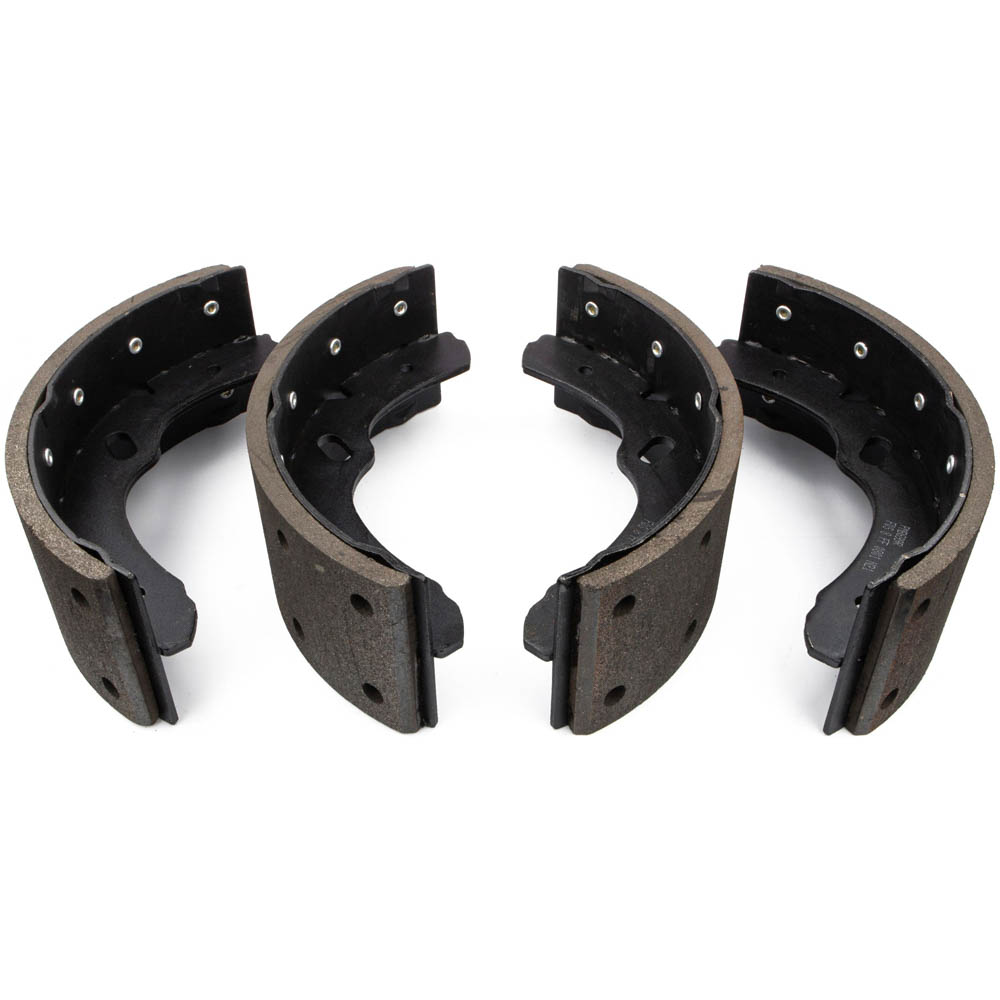 1994 Isuzu NPR Brake Shoe Set