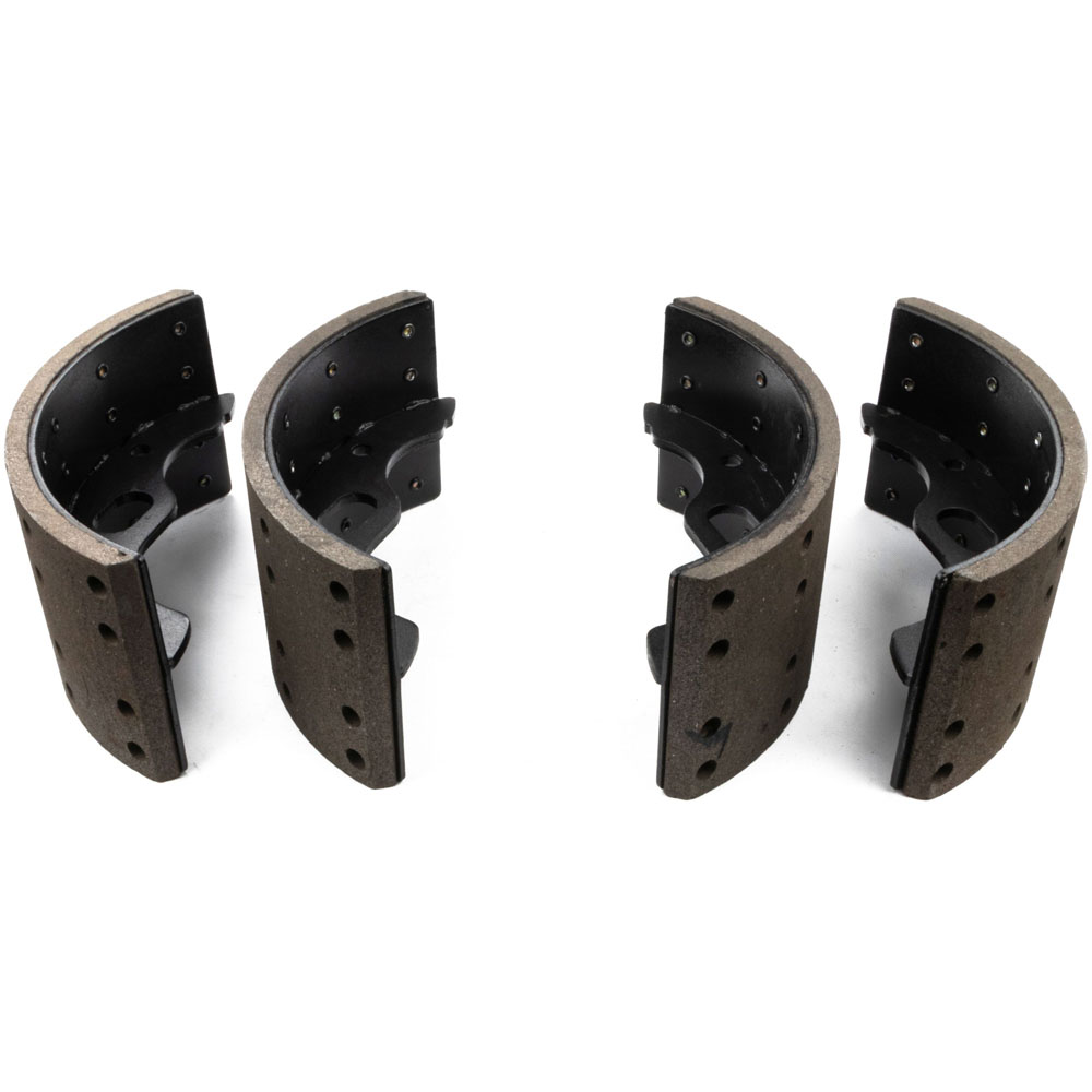 1996 Isuzu FRR Brake Shoe Set