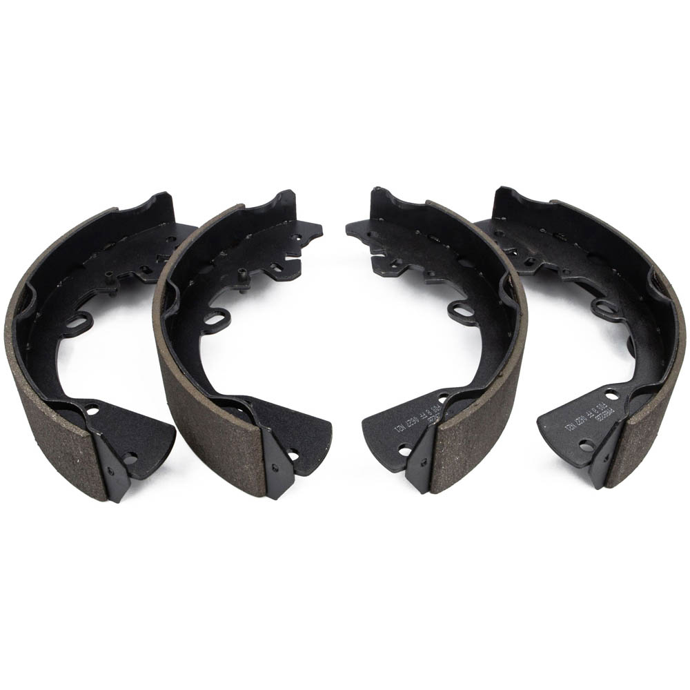 2007 Mitsubishi Raider Brake Shoe Set