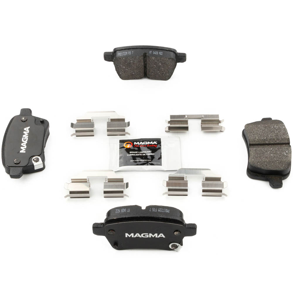 2014 Fiat 500L Brake Pad Set