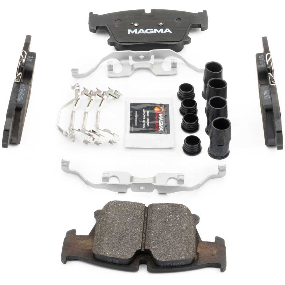 2024 Bmw 740i Brake Pad Set